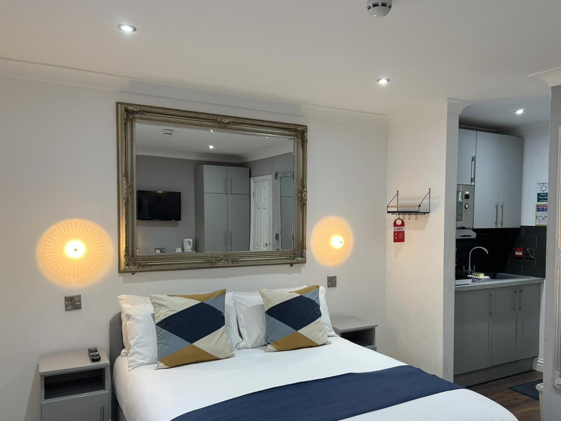 Melbury Rooms & Studios Ексетер Номер фото